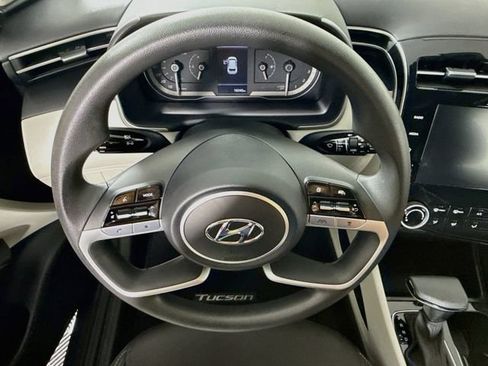 Certified 2024 Hyundai Tucson SE AWD/4WD image 13