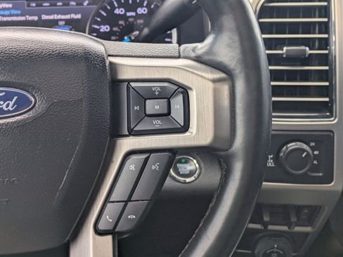 Used 2021 Ford F250 Platinum w/ FX4 Off-Road Package AWD/4WD image 19