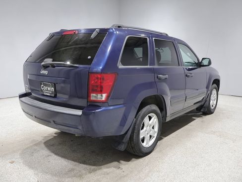 Used 2006 Jeep Grand Cherokee Laredo AWD/4WD image 2
