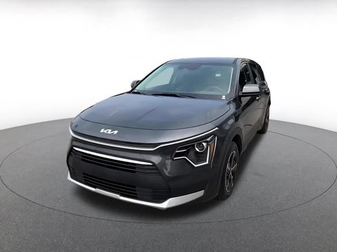 Used 2026 Kia Niro LX FWD image 6