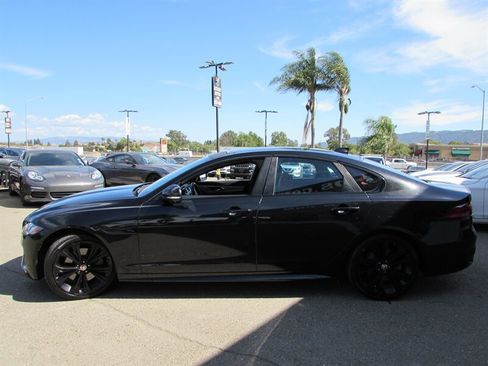 Used 2021 Jaguar XF R-Dynamic SE AWD/4WD image 4