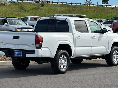 Used 2023 Toyota Tacoma SR AWD/4WD image 3