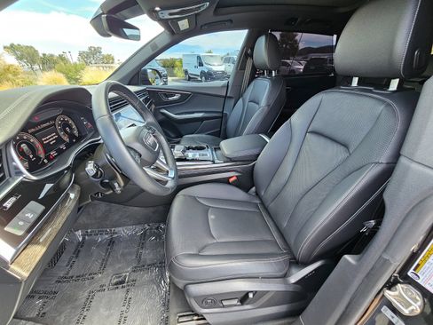 Used 2024 Audi Q8 Premium Plus w/ Premium Plus Package AWD/4WD image 21