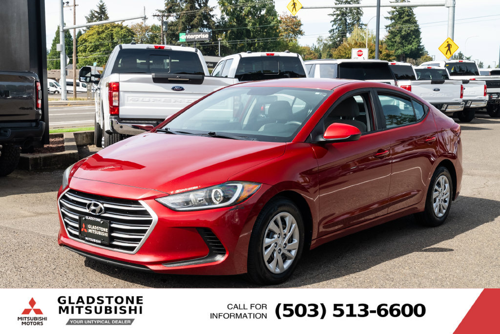 Used 2018 Hyundai Elantra SE FWD image 4