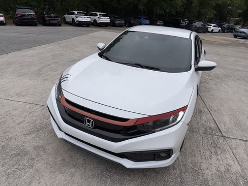 Used 2020 Honda Civic Sport image 3