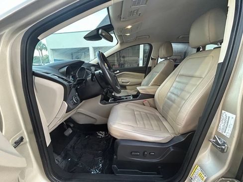 Used 2017 Ford Escape Titanium w/ Equipment Group 301A FWD image 10