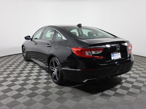 Used 2021 Honda Accord Touring image 7