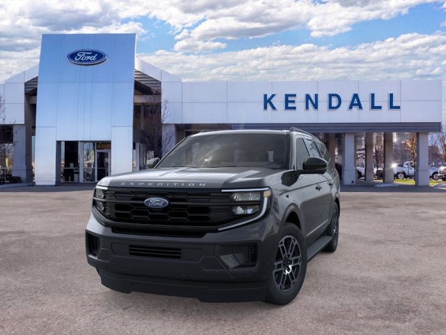 Used 2026 Ford Expedition Active AWD/4WD image 2