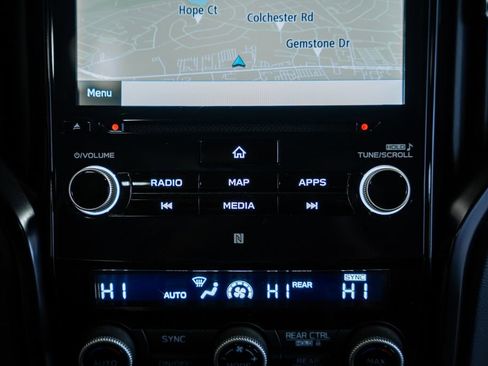 Used 2022 Subaru Ascent Onyx Edition image 25