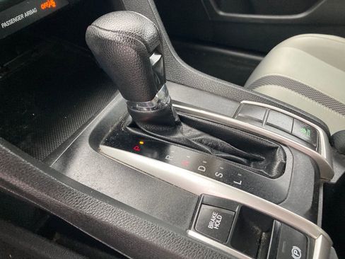 Used 2019 Honda Civic LX image 28