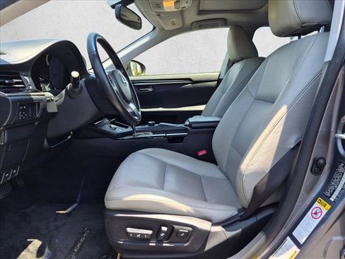Used 2015 Lexus ES 350 FWD image 16