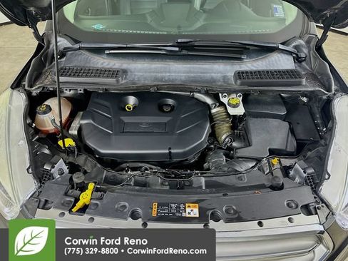 Used 2017 Ford Escape Titanium w/ Equipment Group 301A AWD/4WD image 31