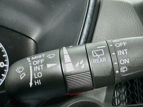 Used 2024 Honda CR-V EX image 13