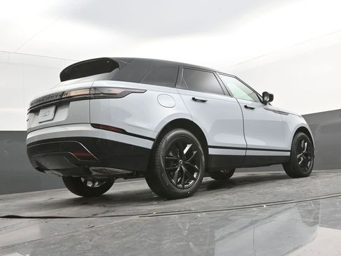 New 2026 Land Rover Range Rover Velar Dynamic SE AWD/4WD image 38