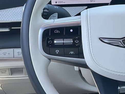 Used 2025 Genesis GV80 3.5T Prestige image 22