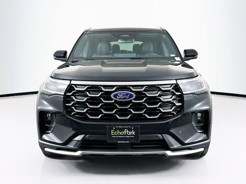 Used 2025 Ford Explorer Platinum w/ LUX Leather Package image 2
