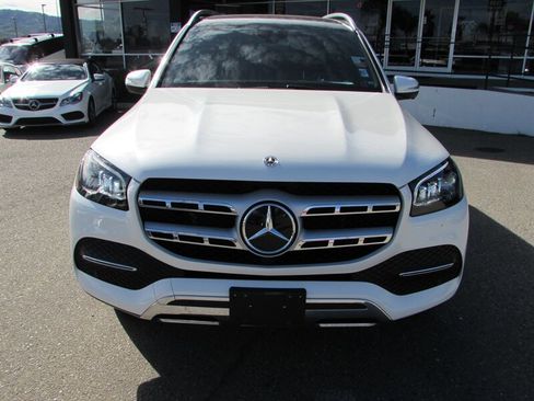 Used 2020 Mercedes-Benz GLS 450 4MATIC image 2