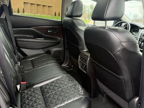 Used 2020 Nissan Murano Platinum image 12