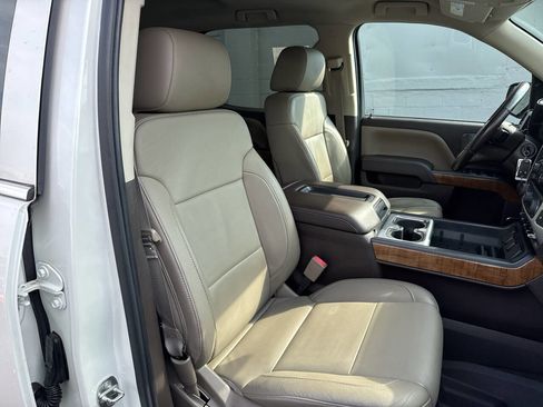 Used 2015 GMC Sierra 1500 SLT w/ SLT Crew Cab Value Package image 33