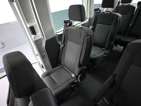 Used 2023 Ford Transit 350 XLT image 41