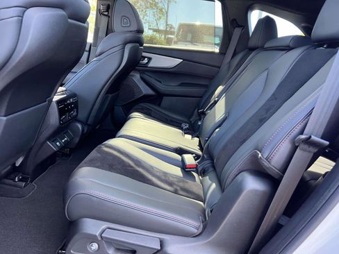 Certified 2022 Acura MDX A-Spec image 14