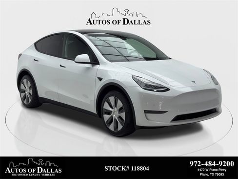 Used 2021 Tesla Model Y Long Range image 1