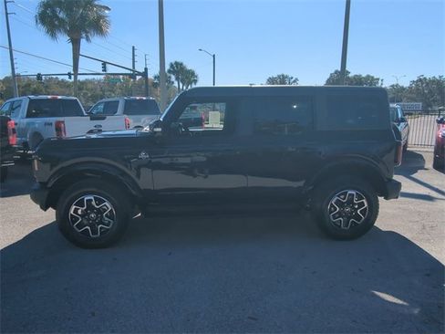 New 2025 Ford Bronco Outer Banks image 8