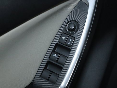 Used 2014 MAZDA CX-5 Touring image 16