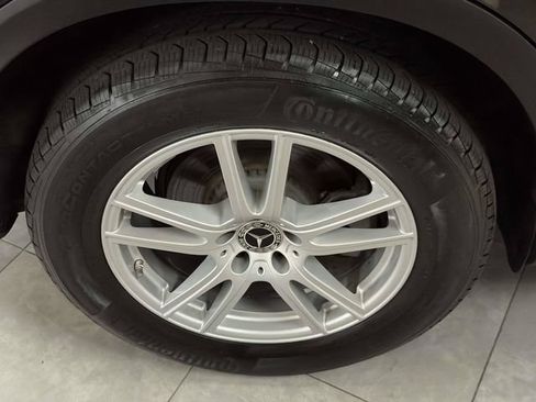 Certified 2023 Mercedes-Benz GLC 300 4MATIC image 11