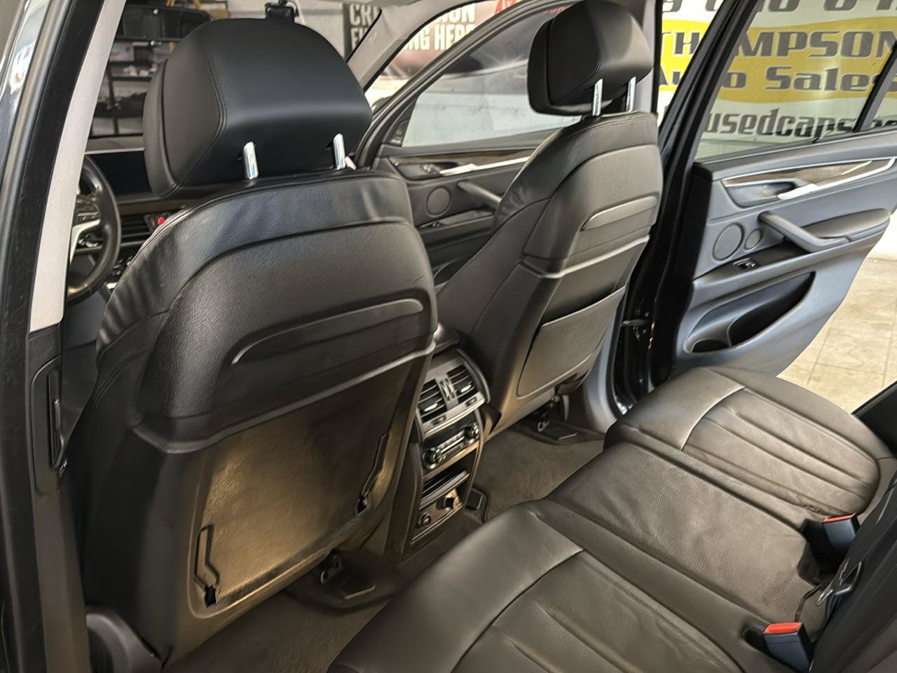 Used 2015 BMW X5 xDrive50i AWD/4WD image 29