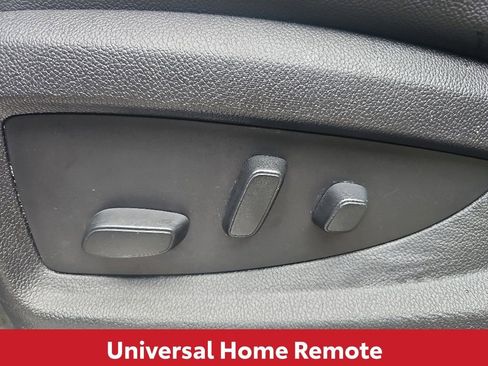 Used 2017 Chevrolet Tahoe LT RWD image 19