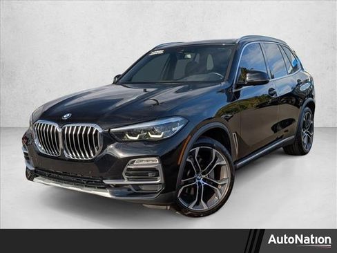 Used 2021 BMW X5 sDrive40i w/ Premium Package image 1