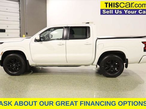 Used 2023 Nissan Frontier SV w/ SV Convenience Package AWD/4WD image 5