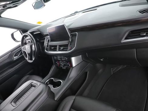 Used 2022 Chevrolet Tahoe Z71 AWD/4WD image 32