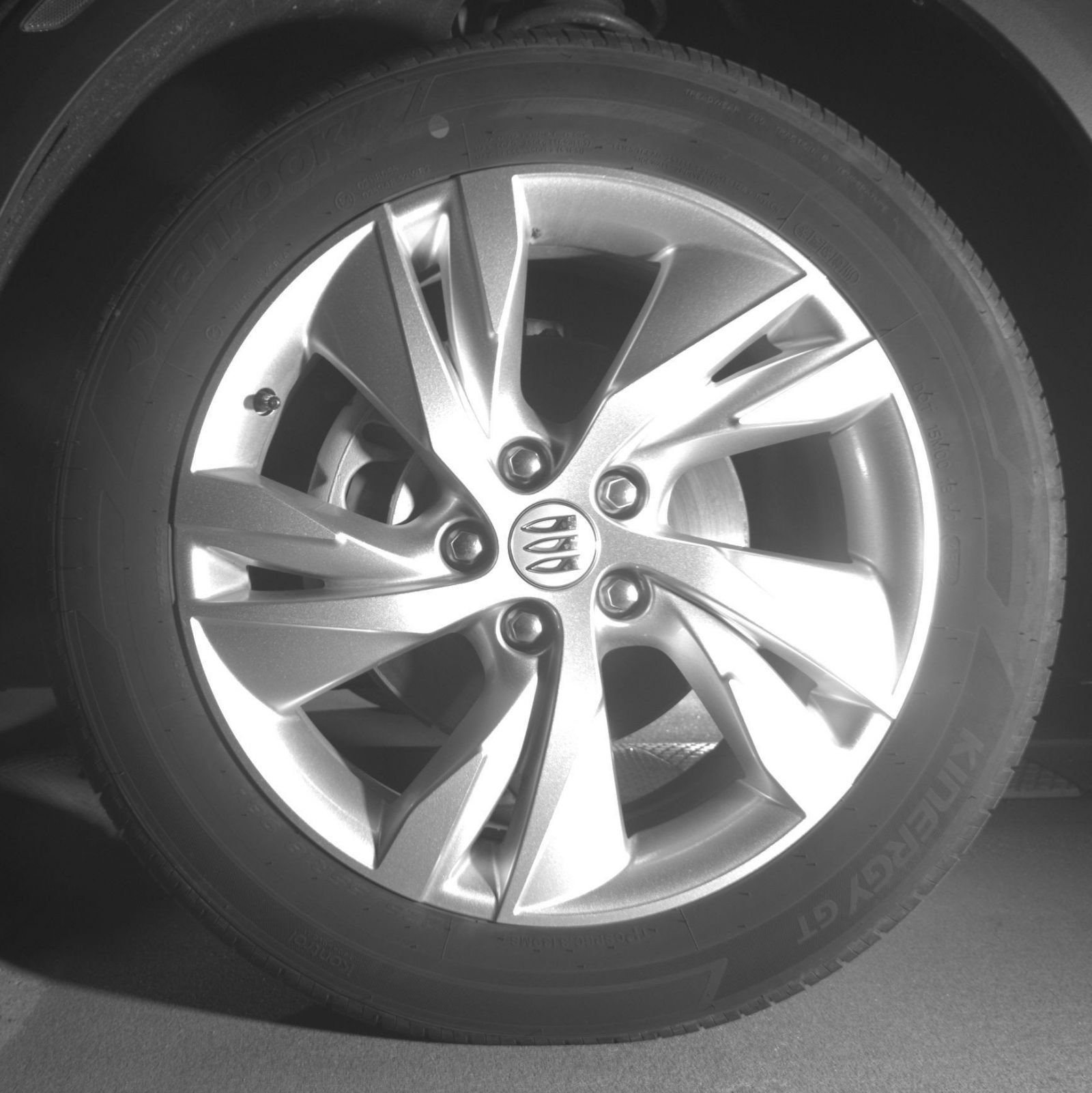 Used 2025 Buick Encore GX Preferred AWD/4WD image 13