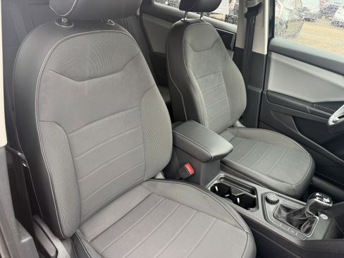 Used 2022 Volkswagen Taos SE image 19