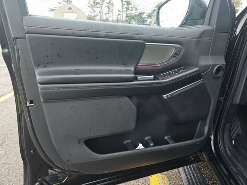 Used 2025 Ford Expedition Max Platinum image 15