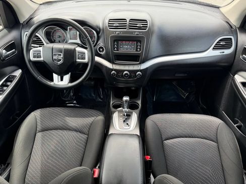 Used 2019 Dodge Journey SE w/ Premium Group FWD image 21
