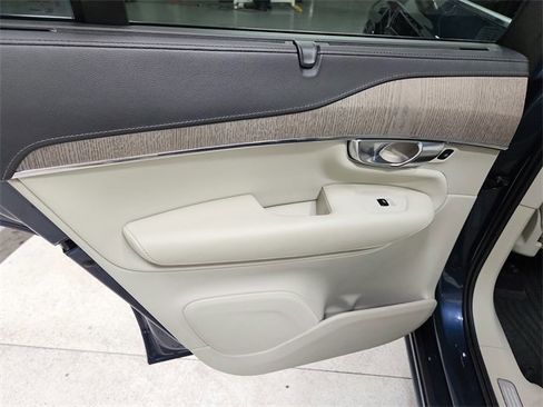 Used 2021 Volvo XC90 T6 Inscription w/ Advanced Package image 36