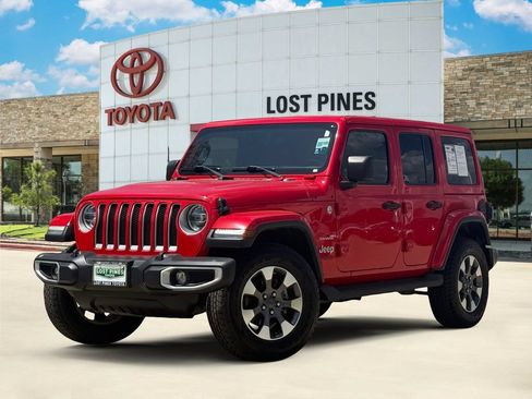 Used 2022 Jeep Wrangler Unlimited Sahara w/ LED Lighting Group AWD/4WD image 1