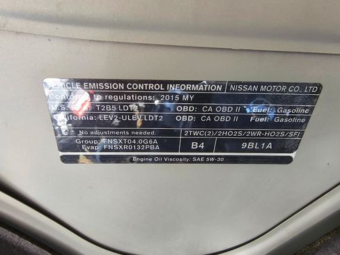 Used 2015 Nissan Frontier SV w/ SV Value Truck Package RWD image 25