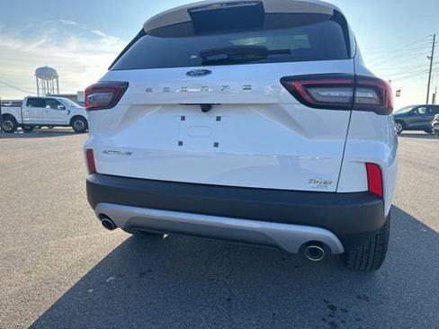 New 2026 Ford Escape Active FWD image 17