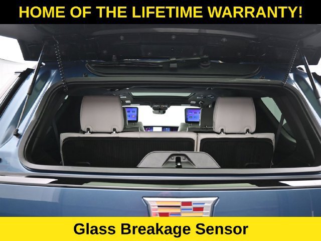 Used 2025 Cadillac Escalade Sport Platinum w/ LPO, Floor Liner Package AWD/4WD image 49