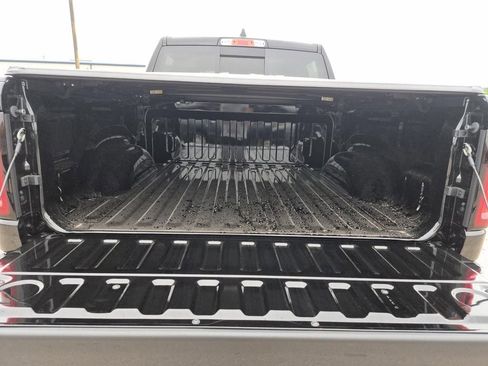 New 2026 RAM 1500 Express AWD/4WD image 9