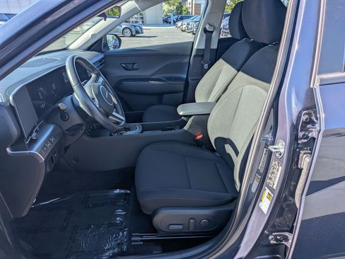 Certified 2025 Hyundai Kona SEL AWD/4WD image 26