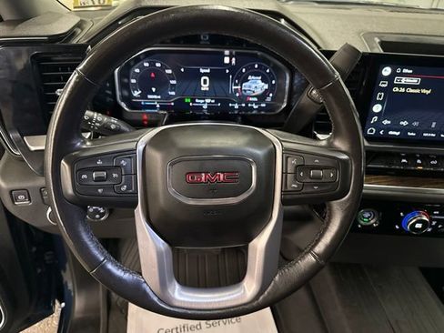 Used 2022 GMC Sierra 1500 SLE w/ X31 Off-Road Package AWD/4WD image 13