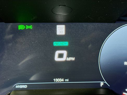 Used 2024 Dodge Hornet R/T image 16