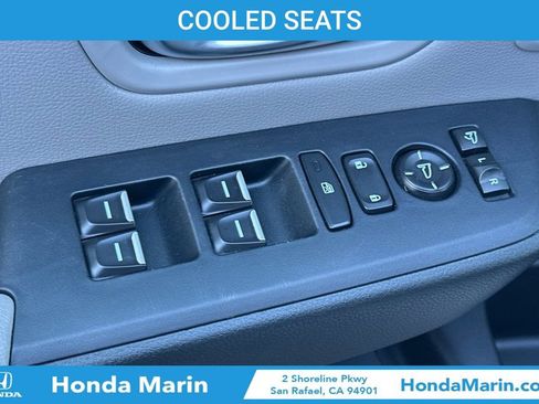 Used 2023 Honda Pilot Elite image 14