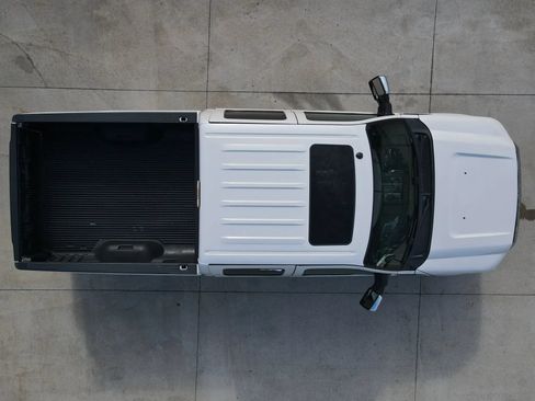 Used 2016 Ford F250 Lariat w/ Lariat Ultimate Package AWD/4WD image 10