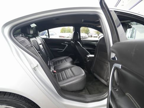 Used 2017 Buick Regal GS w/ Driver Confidence Package #2 image 20